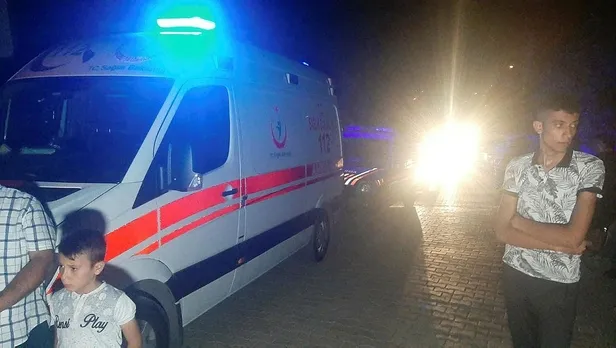 kahramanmarasta-aile-katliami-4-kisiyi-oldurup-intihar-etti-1660071679235.jpeg Kahramanmaraş'ta aile katliamı! 4 kişiyi öldürüp intihar etti-4