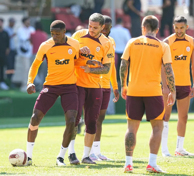 Okan Buruk'tan Zaha kararı! İşte Galatasaray'ın Samsunspor maçı 11'i - 8