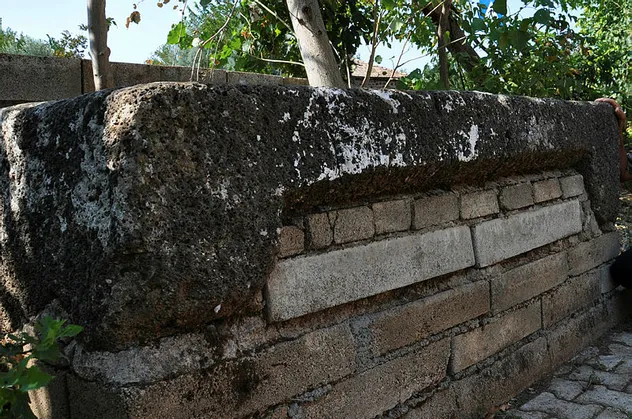 Musalla taşı olarak kullanıyorlardı! Bakın ne çıktı