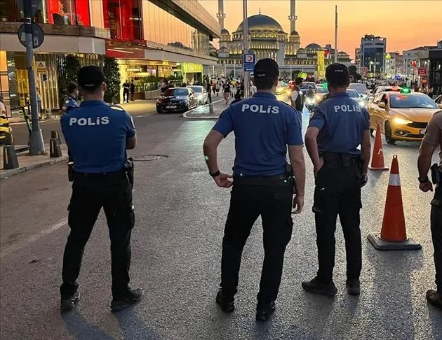 Vali Gül İstanbul’da 3 yıllık emniyet verilerini açıkladı: Suç oranları düştü çakar denetimleri arttı | İstanbul’un su krizi yok