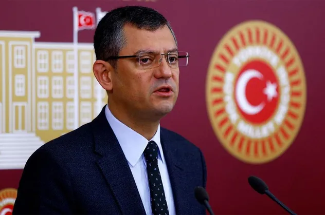 CHP'li Özgür Özel'in 27 Mayıs çarpıtması Yassıada tutanaklarından çıktı! Özür dile Özgür Özel