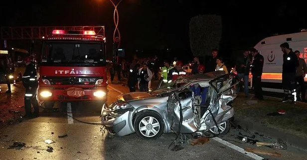 Sakarya’da zincirleme trafik kazası: 3 ölü, 7 yaralı