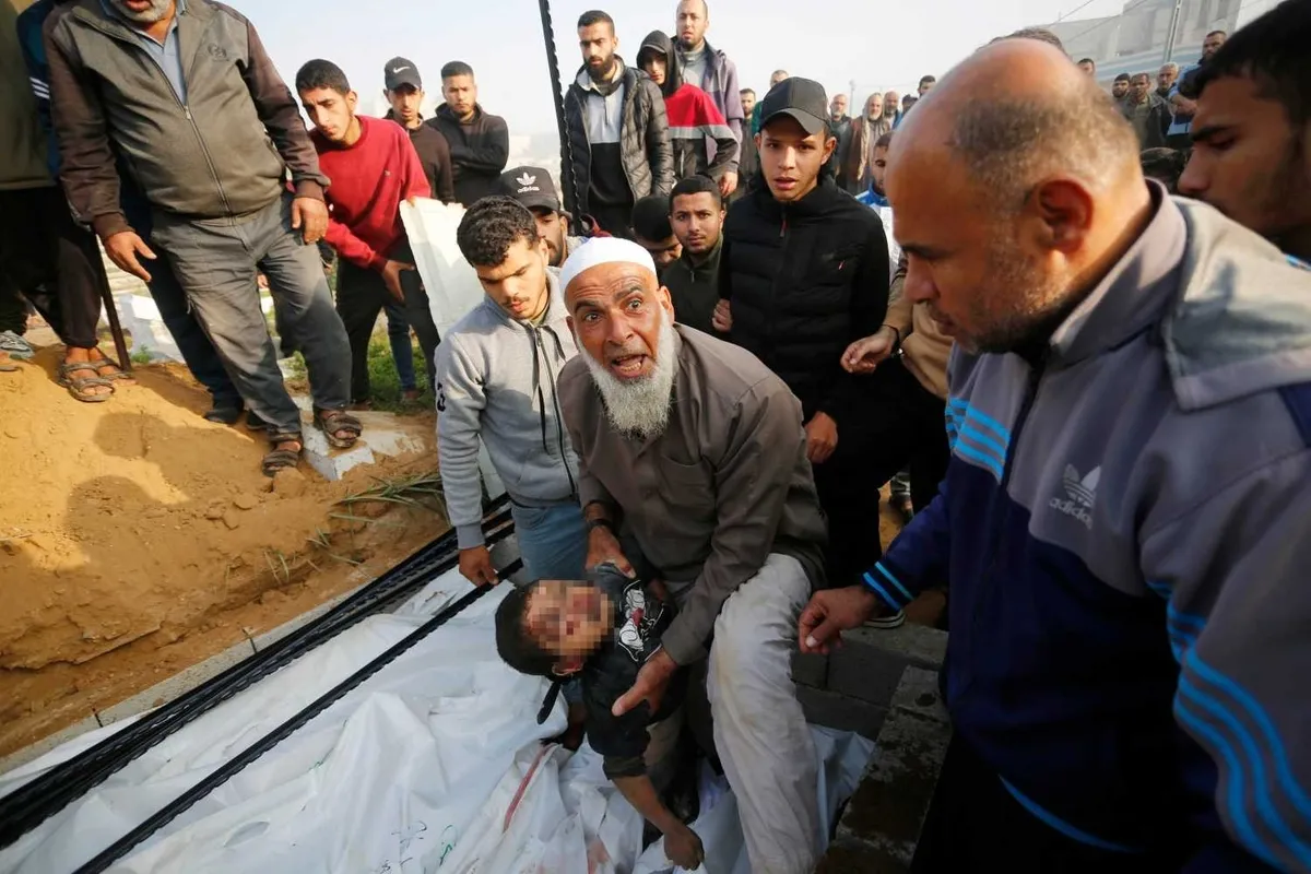 israilli-askerlerden-katliam-itirafi-cibaliye-saldirisinda-300-sivillik-kayip-ongoruluyordu-bile-bile-vurduk-1790771303538.jpeg İsrailli askerlerden katliam itirafı: Cibaliye saldırısında 300 sivillik kayıp öngörülüyordu, bile bile vurduk-5