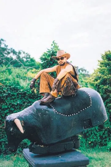 anlik-yasiyorum-1688761549666.jpeg Yakışıklı oyuncu Serkan Çayoğlu'ndan samimi itiraf: Anlık yaşıyorum-9