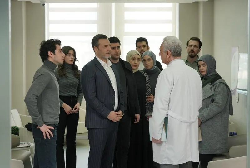 kizilcik-serbeti-dizisinde-basrol-degisikligi-karari-ve-seyirciyi-harap-edecek-ayrilik-haberi-geldi-1706433302811.jpg Ve seyirciyi harap edecek ayrılık haberi geldi: Kızılcık Şerbeti dizisinde başrol değişikliği kararı!-6