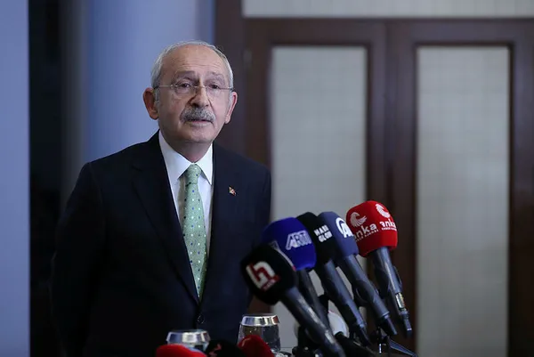 millet-ittifakinda-taht-oyunlari-suruyor-aday-olmak-kilicdaroglu-destek-bulamadi-abd-ekrem-imamoglu-gorusmesi-ortaligi-karistirdi-1639736450673.jpg Millet İttifakı'nda taht oyunları sürüyor! Aday olmak isteyen Kılıçdaroğlu destek bulamadı, ABD-Ekrem İmamoğlu görüşmesi ortalığı karıştırdı-4