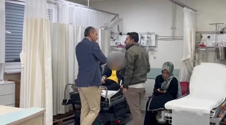 Bursa’da okul kantininde tarihi geçmiş ürün skandalı: Profiterol 8 öğrenciyi hastanelik etti