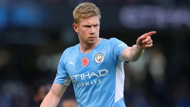 fifa-yilin-futbolcu-adaylarini-acikladi-turk-yildiz-listede-yer-buldu-1694716860603.jpeg FIFA yılın futbolcu adaylarını açıkladı! Türk yıldız da listede yer aldı-7