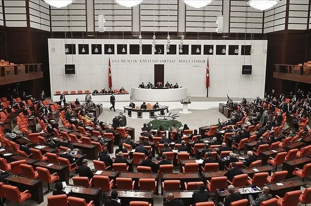 İzin ve prim destekleri büyüdü (Ekonomi haberleri)