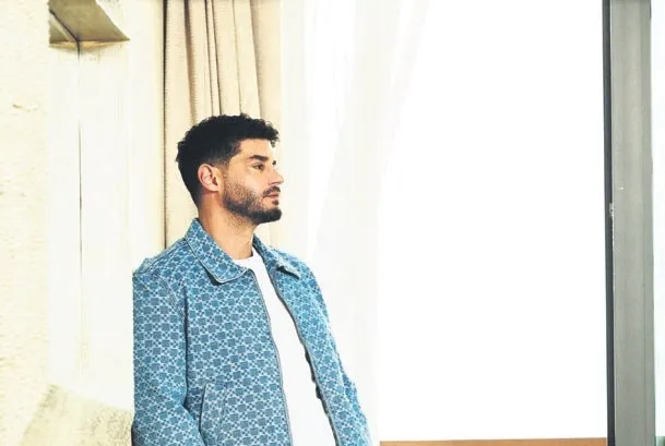 Yeni şeyler keşfediyorum