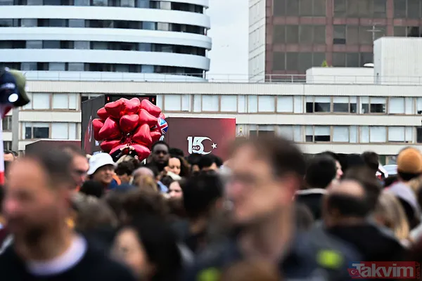 15 Temmuz Destanı, Londra sokaklarında anlatıldı: 'Victory Of Democracy' - 7