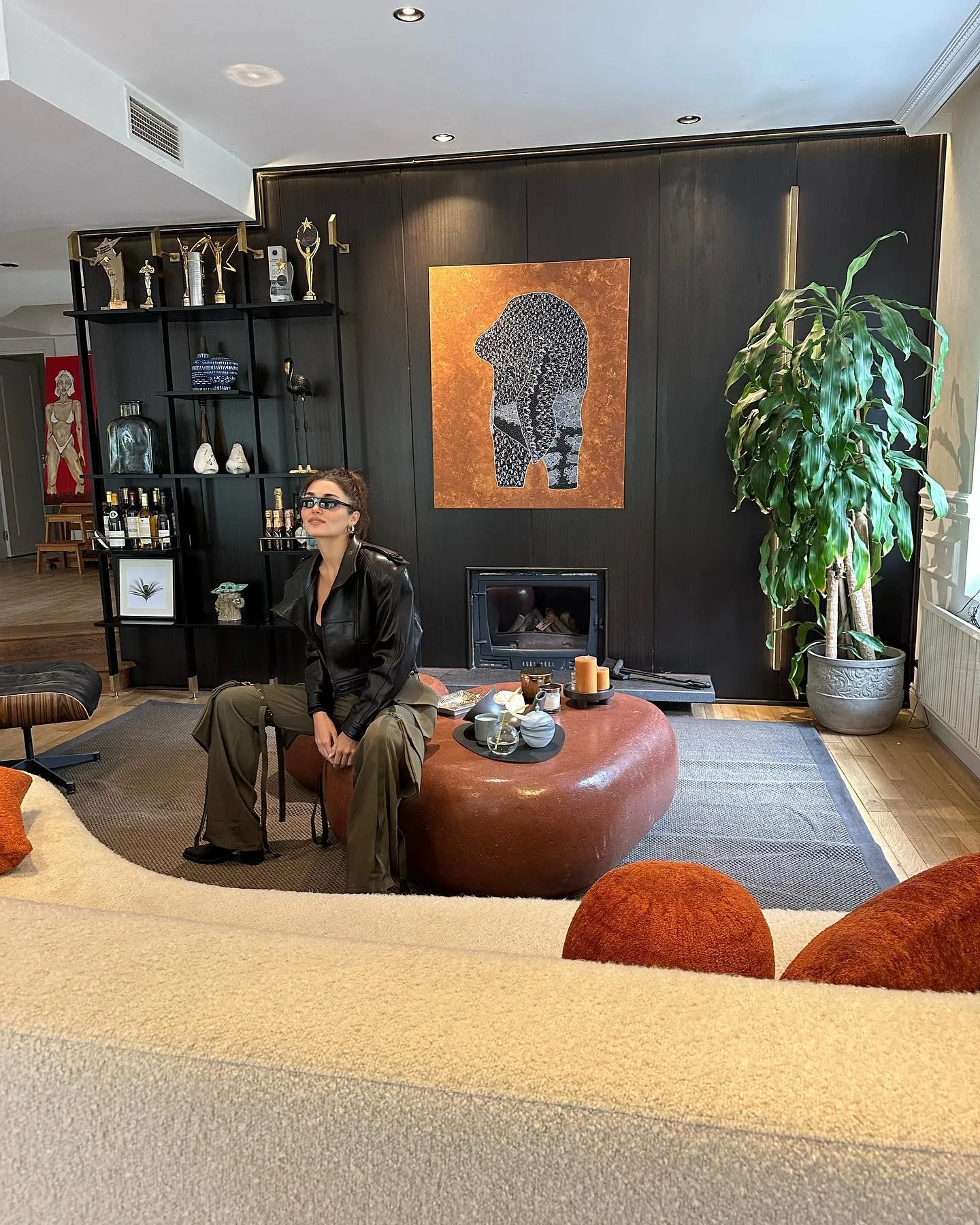 Hande Erçel’den 2 milyon dolarlık yatırım: Yeni evi büyüledi! - 10