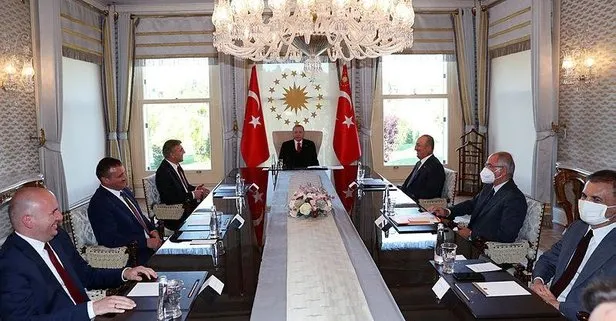 Başkan Erdoğan, Bulgaristan Hak ve Özgürlükler Hareketi Genel Başkanı Mustafa Karadayı’yı kabul etti!