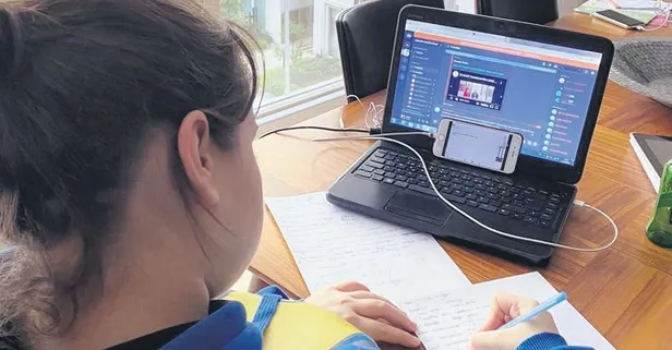 Milli Eğitim Bakanı Ziya Selçuk: Öğrenciler rahat olsun