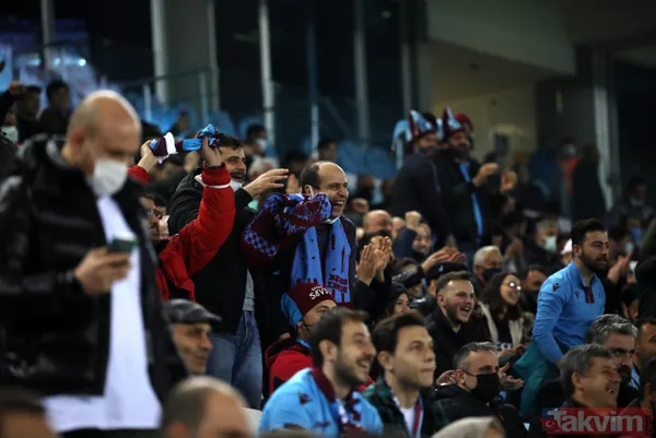 Lider Trabzon'a taraftarından tam destek! Trabzonspor - Gaziantep FK maçından renkli görüntüler... - 12