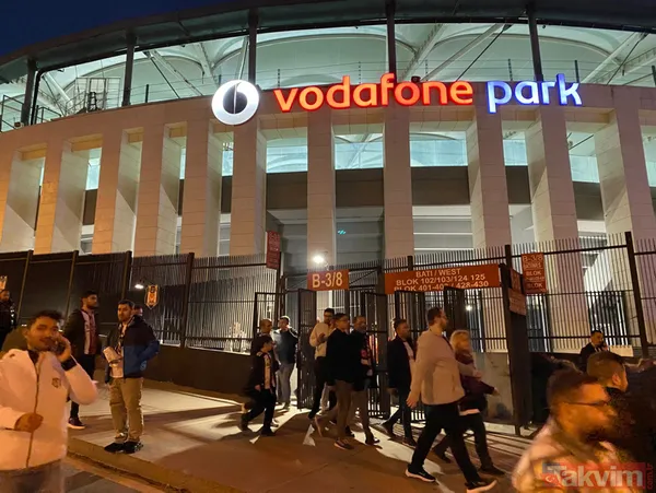 İstiklal'deki patlama sonrası Beşiktaş - Antalyaspor maçı iptal oldu! - 7