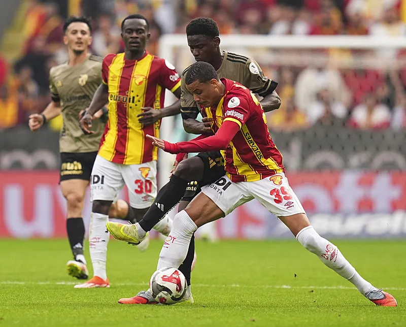 Galatasaray'a Süper Lig'den 2 transfer! Golcü de bulundu - 13