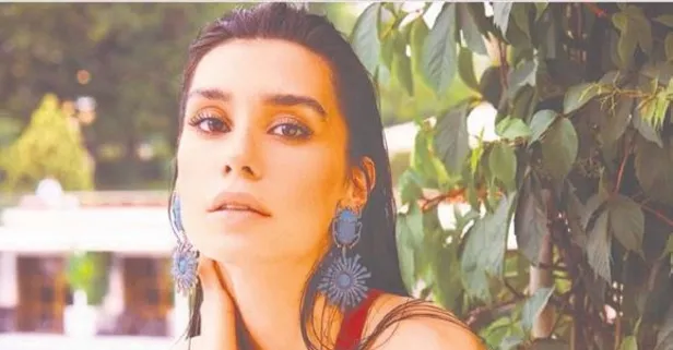 Sinan Akçıl'dan Burcu Kıratlı'ya 'olay' iltifat