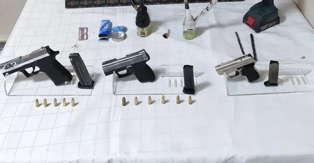İzmir’de yası dışı silah ticareti operasyonu