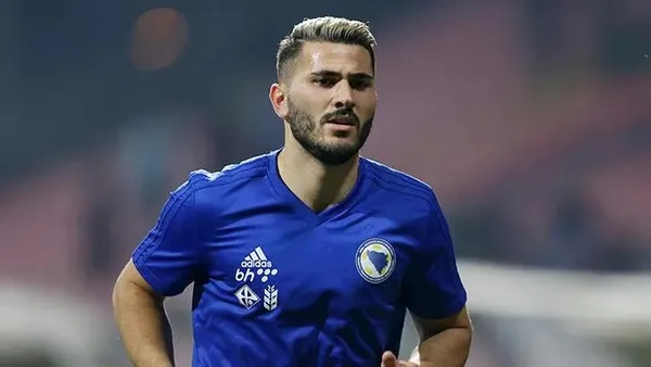 Arsenal’den bonservisini alırsa bedelsiz gelebilir: Fenerbahçe'de hedef Kolasinac-7