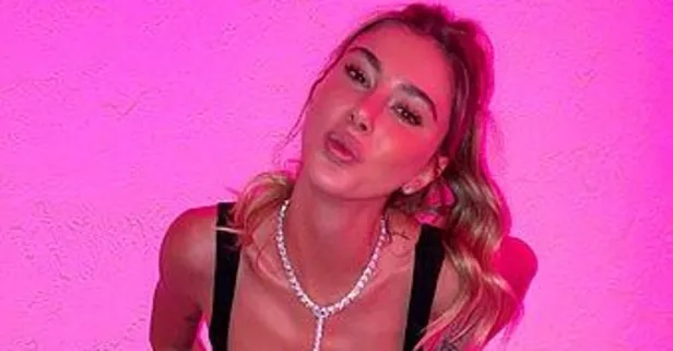 Cadılar bayrarmı kostümü olay oldu! Şeyma Subaşı gelinlik giymeye doyamadı