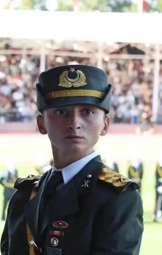 1782382543415.jpeg Yargı korsan yeminin faturasını kesti: İhraç edilen 5 eski teğmene TSK kapısı tamamen kapandı-5