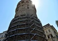 Galatada müzeleştirme çalışmalarına ara verilmesine neden olan Ebabil kuşları görüntülendi