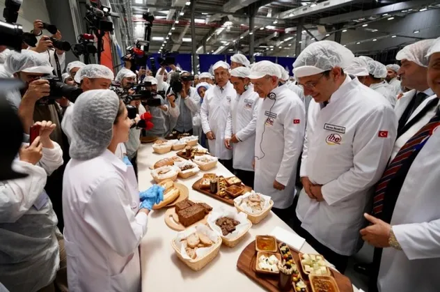 CHP’li İBB hem AK Parti’nin halk ekmek projesine çöktü hem de üretim yapmadı! Hadımköy’deki Halk Ekmek Fabrikası’nda 3 aydır üretim yok