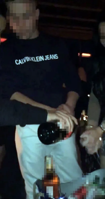 1642672245916.jpg 35 bin dolar çaldılar! İçki ile ellerini yıkadılar! Daha yaşları 17...-4