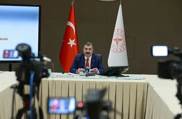 Son dakika: Sağlık Bakanı Fahrettin Koca uyardı: Kovid-19'a yakalananların yaş ortalamasında düşüş eğilimi var-5