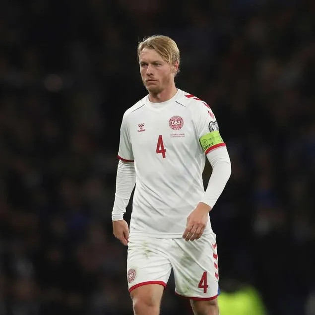 Simon Kjaer futbolu bıraktı!