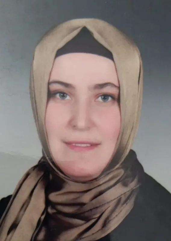 amasyada-genc-anne-kalbine-yenik-dustu-kahreden-detay-10-gunluk-bebegi-oksuz-kaldi-1772721082873.jpeg Amasya'da 10 gün önce doğum yapan Nurhayat Usta (37), evinde geçirdiği kalp krizi sonucu kaldırıldığı hastanede hayatını kaybetti.