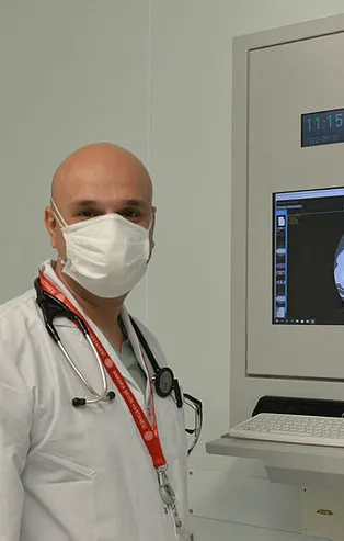 Koronavirüs Bilim Kurulu üyesi Doç. Dr. Kayıpmaz'dan dikkat çeken uyarı: Fotoğrafları gördükten bir hafta sonra...