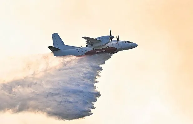 İzmir Aliağa ve Menderes'te çıkan orman yangınları kontrol altına alındı-13