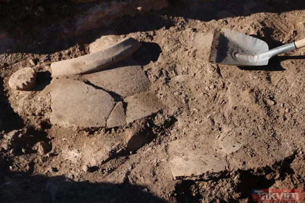 24 Mayıs'tan bu yana sürüyordu! Adıyaman'daki Pente Antik Kenti'ndeki kazılarda çok önemli bulgulara ulaşıldı - 19