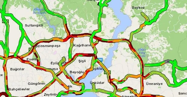 İstanbul'da yağmur sonrası trafik yoğunluğu yüzde 76 seviyesine çıktı