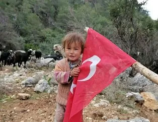 Türkiye 2,5 yaşındaki Yörük kızı Müslüme’yi arıyor! Müslüme kaçırıldı mı? Çadırın 70 metre uzağındaki bir kayada kan izi!