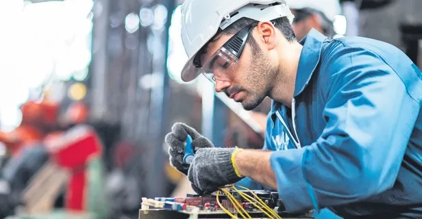 Asgari ücret zamanı! 7 milyonun gözü masada!