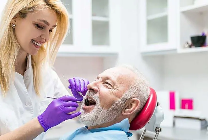 Emekliye implant bedava