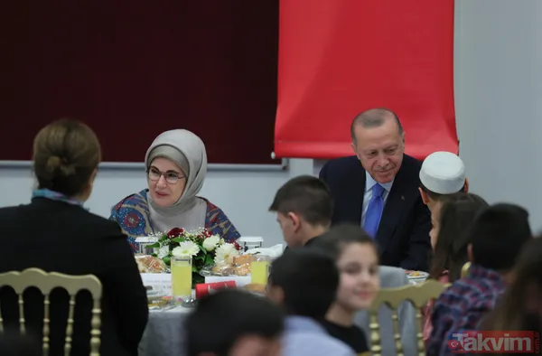 Başkan Recep Tayyip Erdoğan, Maltepe'de çocuklarla birlikte iftar yaptı - 1