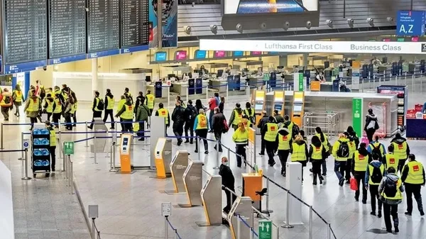 Avrupa Havalimanları kaosu bitirmek için Türk işçi arıyor: Yabancı dil şartı yok-14