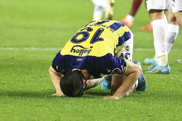 serdar-dursun-3-puani-getirdi-fenerbahce-2-0-hatayspor-mac-sonucu-1645381301286.jpeg