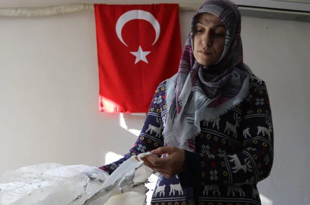 Gece yarısı kabusu yaşadılar! Bir aileyi diri diri yakacaklardı