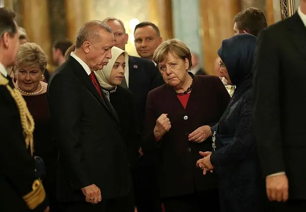 Başkan Erdoğan, İngiltere Başbakanı Boris Johnson’ın verdiği yemeğe katıldı-1