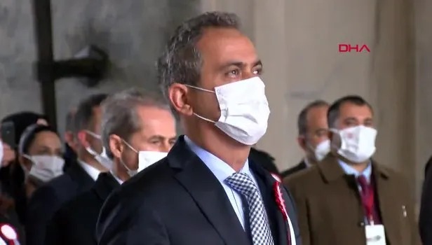 Milli Eğitim Bakanı Mahmut Özer 24 Kasım Öğretmenler Günü nedeniyle Anıtkabir'i ziyaret etti