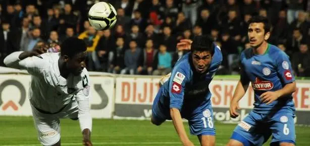 Denizlispor, Çaykur Rize’yi Süleyman’la yıktı