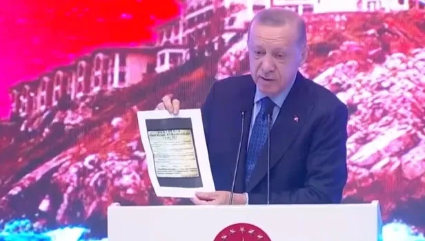 Başkan Erdoğan'ın kürsüden gösterdiği ''Eskişehir örfi idare kumandanlığı tebliği'' nedir?