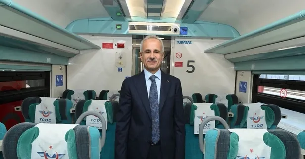 YHT ve anahat tren biletlerine yüzde 50 indirim: Bütün öğretmenler yararlanabilecek