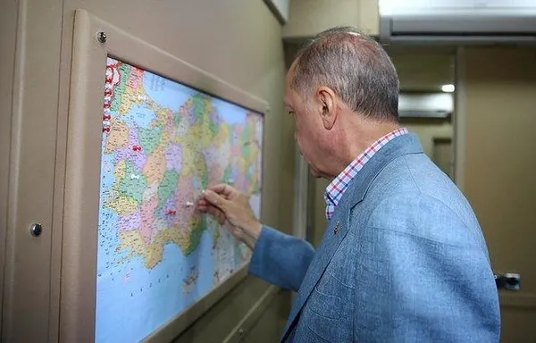 Cumhurbaşkanı Erdoğan gittiği yerleri işaretliyor-1