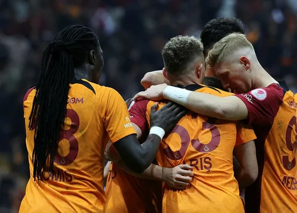 ziraat-turkiye-kupasinda-5-tur-eslesmeleri-belli-oldu-iste-galatasaray-fenerbahce-besiktas-ve-trabzonsporun-ra-1668169708796.jpeg Ziraat Türkiye Kupası'nda 5. tur eşleşmeleri belli oldu! İşte Galatasaray, Fenerbahçe, Beşiktaş ve Trabzonspor'un rakipleri...-5